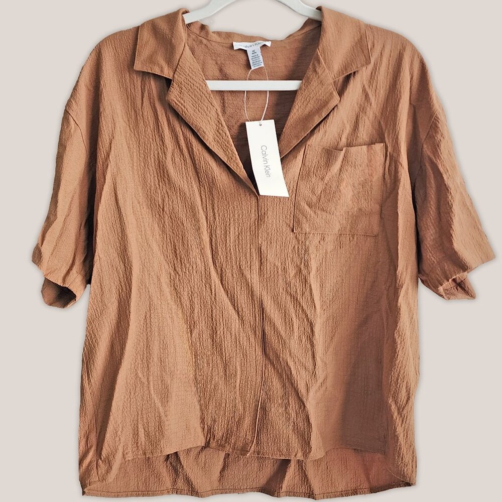 NWT Calvin Klein Tan Short Sleeve V Neck Top Blouse with Collar